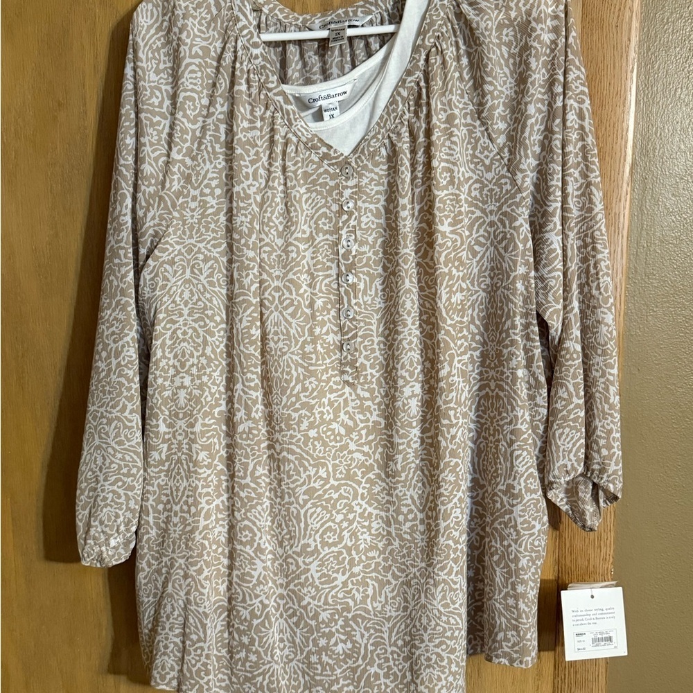 Croft & Barrow Brown Tan 3/4 Sleeve Relaxed Blouse